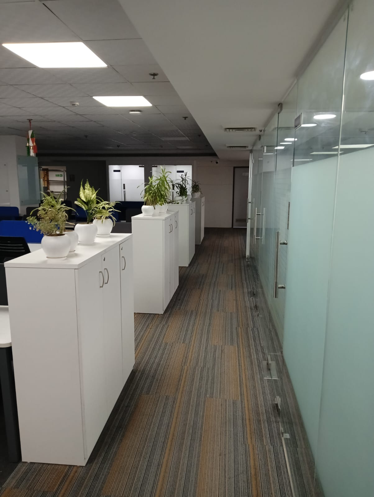 Available For Lease Office Space Delhi Jhandewalan